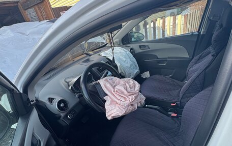 Chevrolet Aveo III, 2013 год, 300 000 рублей, 6 фотография