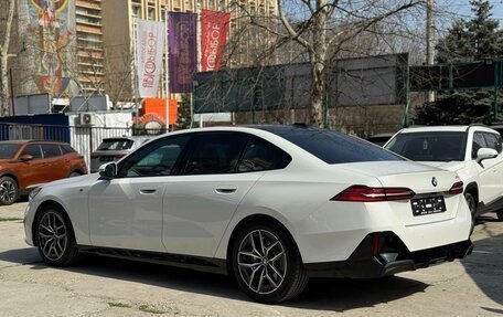 BMW 5 серия, 2025 год, 7 280 000 рублей, 2 фотография