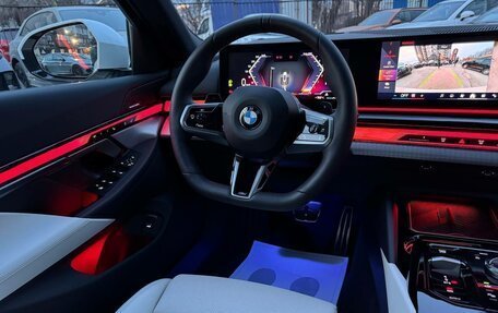 BMW 5 серия, 2025 год, 7 280 000 рублей, 25 фотография