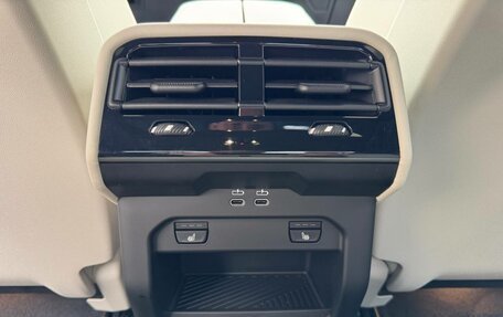 BMW 5 серия, 2025 год, 7 280 000 рублей, 39 фотография