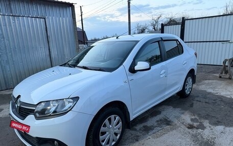 Renault Logan II, 2017 год, 465 000 рублей, 4 фотография