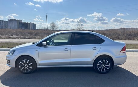 Volkswagen Polo VI (EU Market), 2016 год, 850 000 рублей, 4 фотография