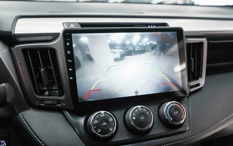 Toyota RAV4, 2017 год, 1 990 000 рублей, 7 фотография