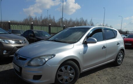 Hyundai i30 I, 2010 год, 528 000 рублей, 3 фотография