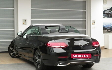 Mercedes-Benz C-Класс, 2019 год, 4 730 000 рублей, 4 фотография