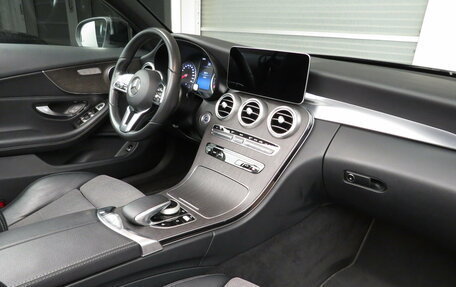 Mercedes-Benz C-Класс, 2019 год, 4 730 000 рублей, 5 фотография