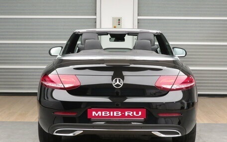 Mercedes-Benz C-Класс, 2019 год, 4 730 000 рублей, 23 фотография