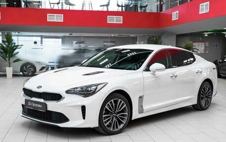 KIA Stinger I, 2018 год, 2 250 000 рублей, 5 фотография