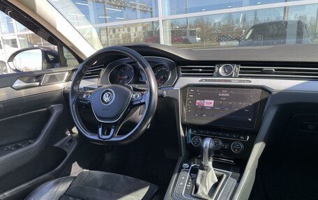 Volkswagen Passat B8 рестайлинг, 2017 год, 1 880 000 рублей, 13 фотография