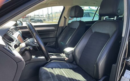 Volkswagen Passat B8 рестайлинг, 2017 год, 1 880 000 рублей, 7 фотография