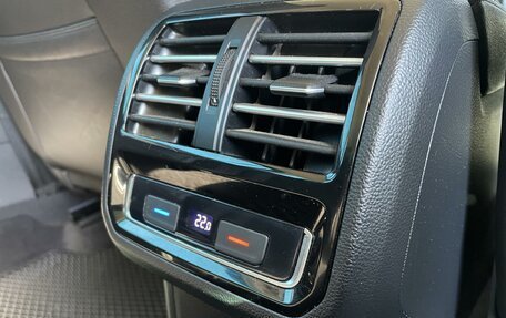 Volkswagen Passat B8 рестайлинг, 2017 год, 1 880 000 рублей, 15 фотография