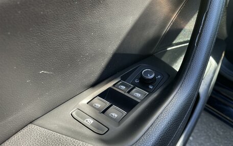 Volkswagen Passat B8 рестайлинг, 2017 год, 1 880 000 рублей, 17 фотография