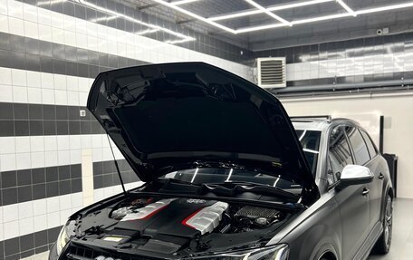 Audi SQ7, 2018 год, 9 100 000 рублей, 17 фотография