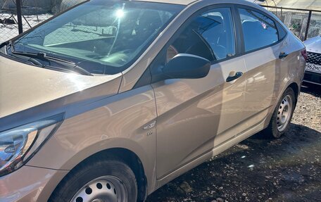 Hyundai Solaris II рестайлинг, 2014 год, 920 000 рублей, 3 фотография