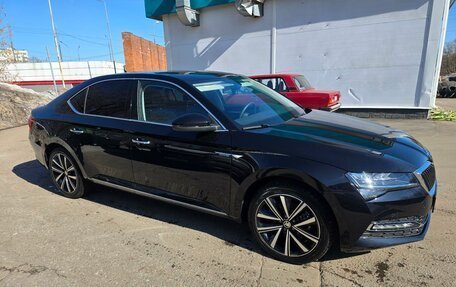 Skoda Superb III рестайлинг, 2025 год, 3 000 000 рублей, 5 фотография