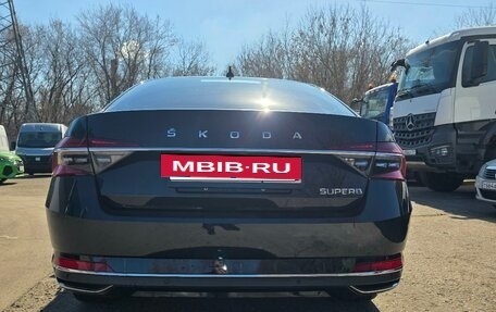 Skoda Superb III рестайлинг, 2025 год, 3 000 000 рублей, 14 фотография