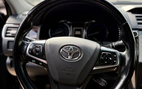 Toyota Camry, 2018 год, 2 300 000 рублей, 12 фотография