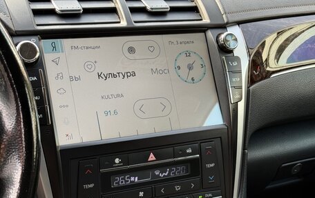 Toyota Camry, 2018 год, 2 300 000 рублей, 14 фотография