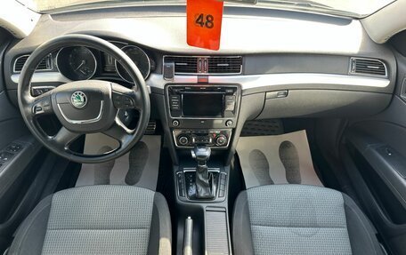 Skoda Superb III рестайлинг, 2011 год, 1 029 000 рублей, 16 фотография