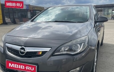 Opel Astra J, 2011 год, 910 000 рублей, 1 фотография