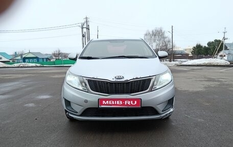 KIA Rio III рестайлинг, 2013 год, 620 000 рублей, 1 фотография