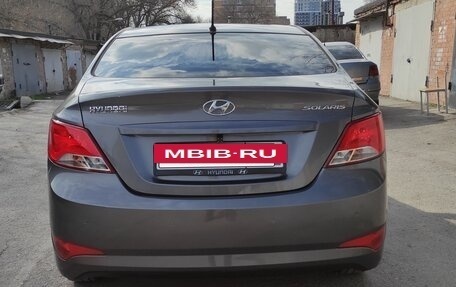 Hyundai Solaris II рестайлинг, 2015 год, 1 150 000 рублей, 6 фотография