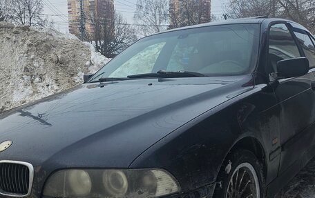 BMW 5 серия, 2000 год, 300 000 рублей, 7 фотография