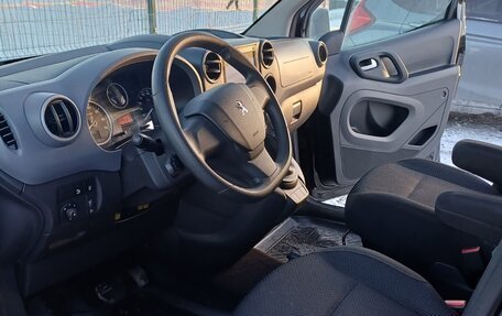 Peugeot Partner II рестайлинг 2, 2021 год, 1 650 000 рублей, 14 фотография