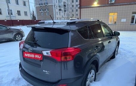 Toyota RAV4, 2014 год, 2 090 000 рублей, 2 фотография