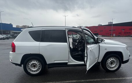 Jeep Compass I рестайлинг, 2012 год, 850 000 рублей, 2 фотография