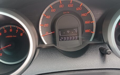 Honda Fit III, 2010 год, 800 000 рублей, 9 фотография