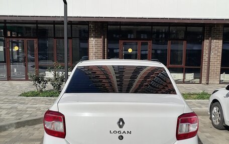 Renault Logan II, 2022 год, 720 000 рублей, 2 фотография