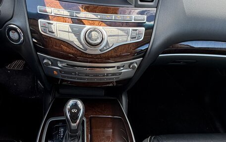 Infiniti QX60 I рестайлинг, 2017 год, 2 500 000 рублей, 9 фотография