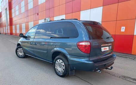 Chrysler Town & Country IV, 2006 год, 650 000 рублей, 3 фотография