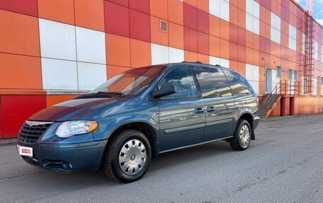 Chrysler Town & Country IV, 2006 год, 650 000 рублей, 14 фотография
