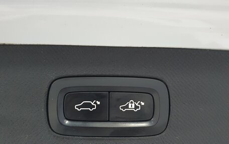 Volvo XC90 II рестайлинг, 2018 год, 3 450 000 рублей, 9 фотография