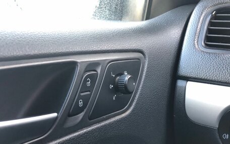 Volkswagen Jetta VI, 2012 год, 665 000 рублей, 16 фотография