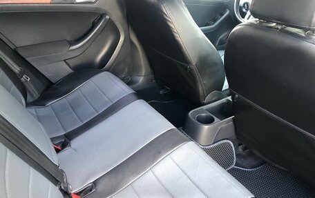 Volkswagen Jetta VI, 2012 год, 665 000 рублей, 11 фотография