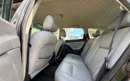 Pontiac Vibe II, 2003 год, 550 000 рублей, 24 фотография