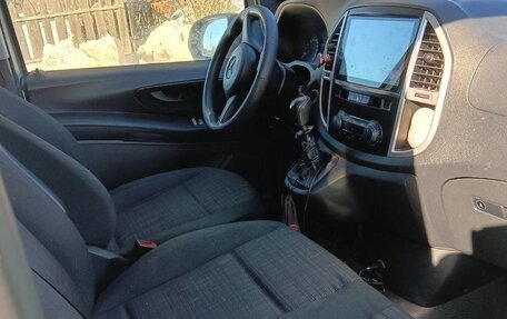 Mercedes-Benz Vito, 2017 год, 2 800 000 рублей, 5 фотография