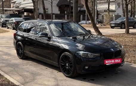 BMW 3 серия, 2018 год, 2 350 000 рублей, 2 фотография