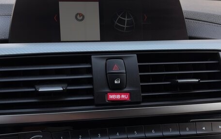 BMW 3 серия, 2018 год, 2 350 000 рублей, 19 фотография