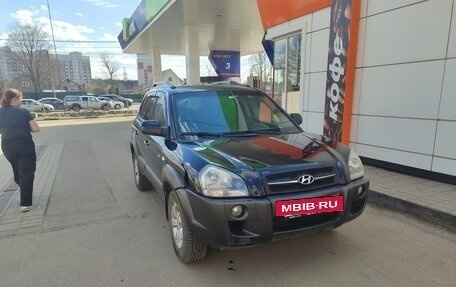 Hyundai Tucson III, 2008 год, 800 000 рублей, 2 фотография
