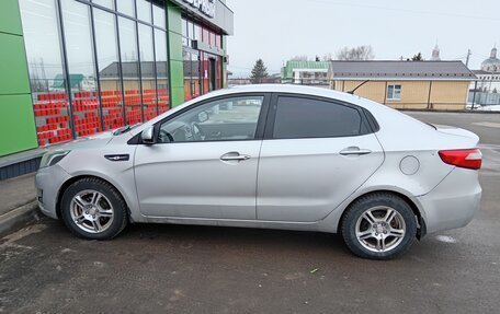 KIA Rio III рестайлинг, 2013 год, 620 000 рублей, 3 фотография