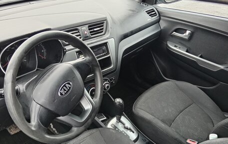 KIA Rio III рестайлинг, 2013 год, 620 000 рублей, 5 фотография