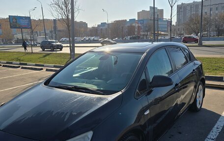 Opel Astra J, 2011 год, 520 000 рублей, 2 фотография