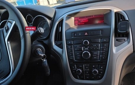 Opel Astra J, 2011 год, 520 000 рублей, 11 фотография