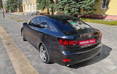 Lexus IS II рестайлинг 2, 2006 год, 1 530 000 рублей, 19 фотография