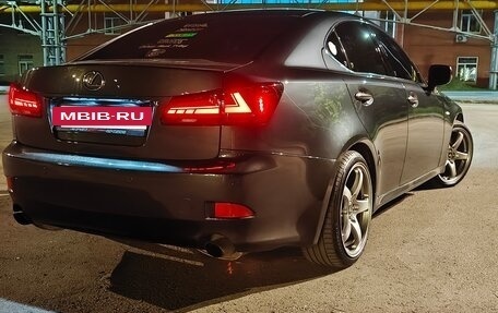 Lexus IS II рестайлинг 2, 2006 год, 1 530 000 рублей, 21 фотография