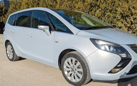 Opel Zafira C рестайлинг, 2014 год, 1 230 000 рублей, 4 фотография